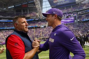 Patriots rookies Henderson and Chism shine in preseason win over Vikings