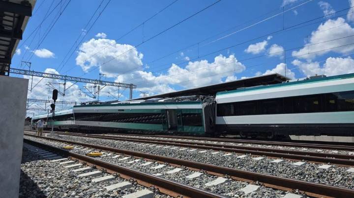 Sufre percance de vía Tren Maya en estación Izamal