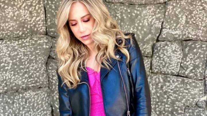 Reportan que Érika González, conductora de De primera mano, se divorció de su esposo italiano a un año de casada