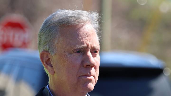 Lamont touts affordable housing push at Farmington development opening