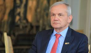 Asilo político para Carlos Ramon Gonzales