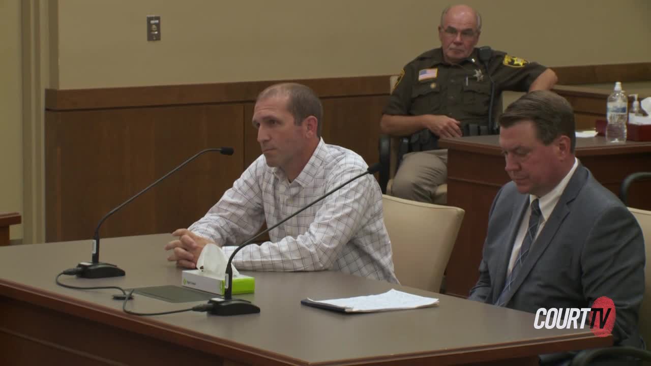 WI Kayaker Who Faked Drowning, Fled Country Faces Sentencing