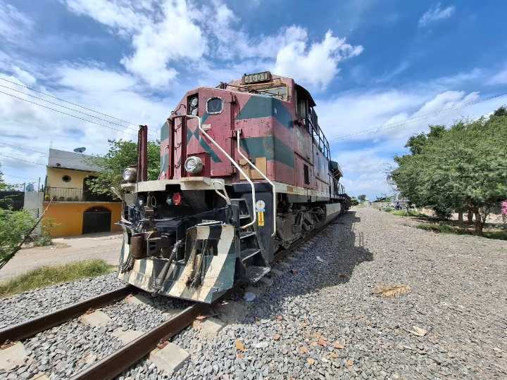 Descartan fallas en las vías como causa del accidente ferroviario: Gobernadora