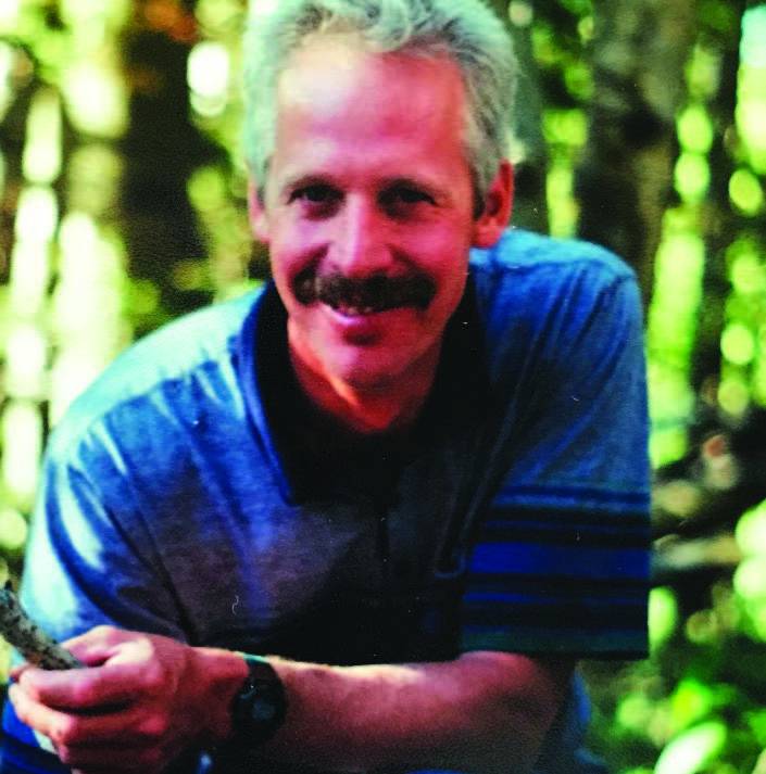 Obituary: Robert Scarbeary