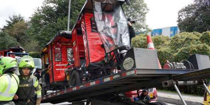 Violenta protesta de bicitaxistas tiene bloqueada la movilidad en Bogotá: estos son los sectores más afectados