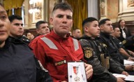 Por su rol social, PBA condecoró a oficiales de la policía bonaerense