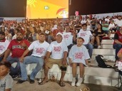 Gazpro enciende la pasión por el béisbol en Juárez: Regalan 10,000 playeras a la afición de los Indios