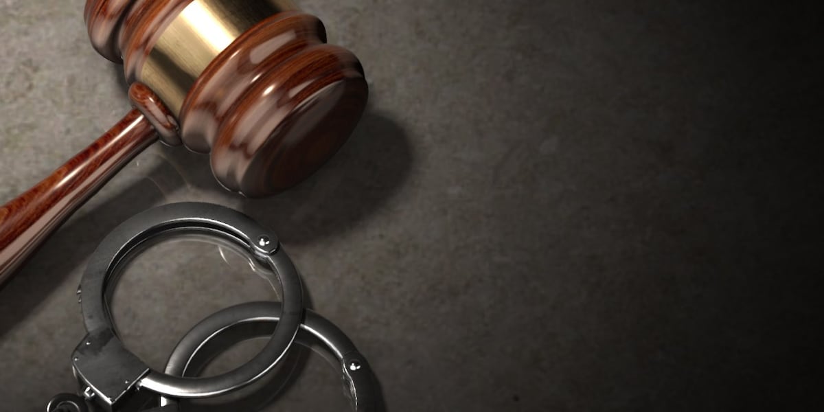 Iowa man sentenced after police found over 800 grams of ice methamphetamine in his car