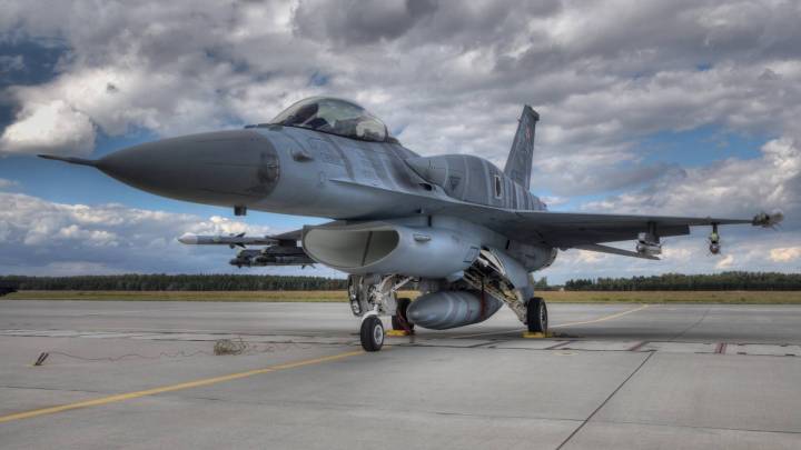Pilot Killed In F-16 Crash During Rehearsal For Poland's Radom Airshow