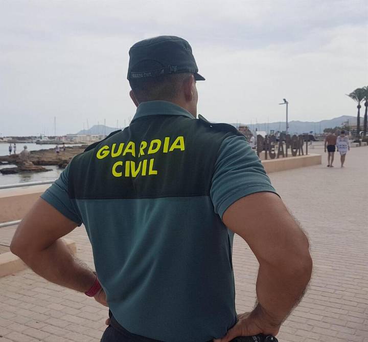 Rescatadas doce personas de una patera llegada a Mallorca