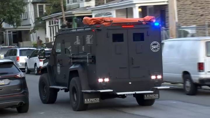 Atrincherados se rinden a menos de 1 hora de parapetarse armados