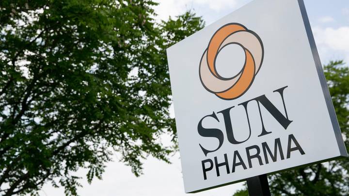 A Giant Generic Drugmaker Failed to Fix Safety Breaches. FDA Let It Off the Hook.