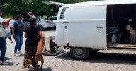 Jauría ataca a mujer afuera del Hospital