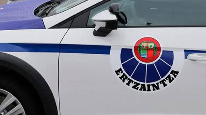 Una menor muerta y cuatro heridos en un accidente en la AP