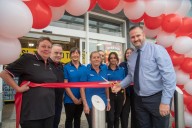 See inside Iceland's new 'The Food Warehouse' in Warwickshire | Local News 