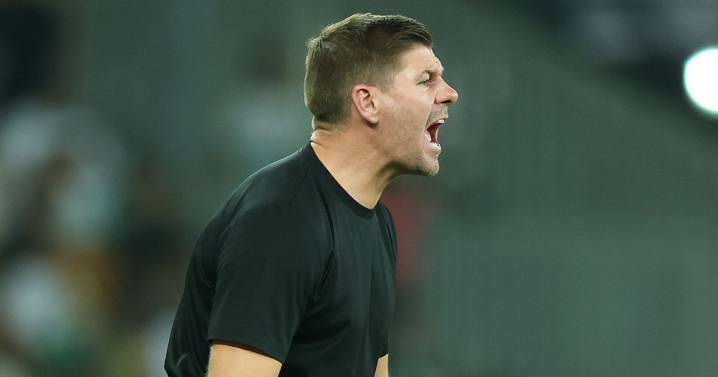 Steven Gerrard's defiant message to Rangers stars who questioned him in dressing room