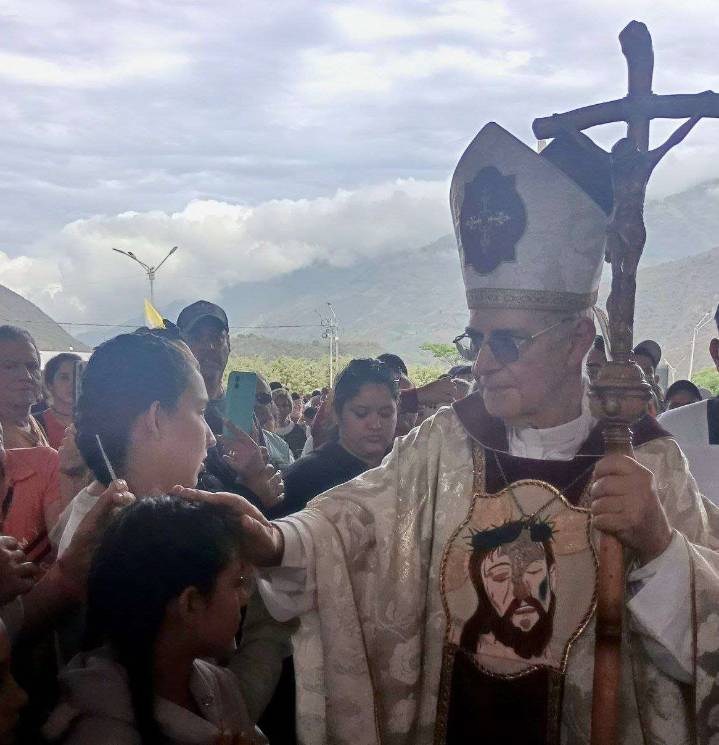 Bishop Emeritus of San Cristóbal, Monsignor Mario Moronta, passes away.