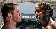 Canelo vs Crawford, a un mes de la gigantesca batalla de boxeo en Allegiant Stadium, un coloso que se inaugurará para el pugilismo
