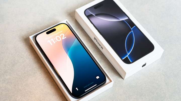Millions of iPhone owners warned over 'big drop' in mobile value coming in DAYS with shock fall of up to £300