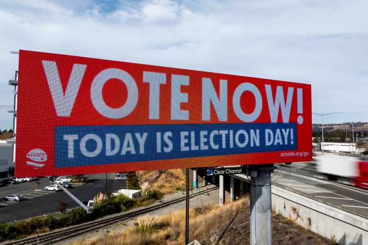Republicans feed conspiracy fears while forcing mailed ballots to arrive in time for Election Day