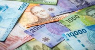 Precio del dólar en Chile cae hoy, 26 de agosto, tras nuevas presiones sobre la Fed