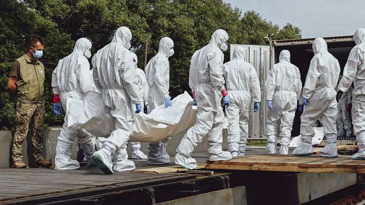 Ucrania recibe los cuerpos de mil soldados caídos de Rusia