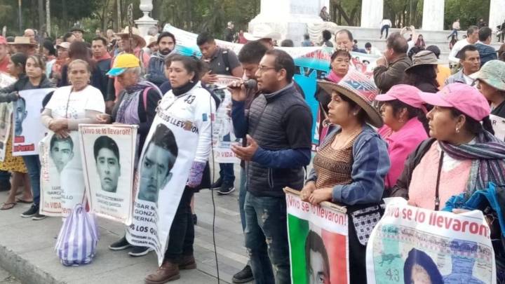 "Seguiré desde otras trincheras": renuncia Vidulfo Rosales como abogado de los padres de los 43 de Ayotzinapa