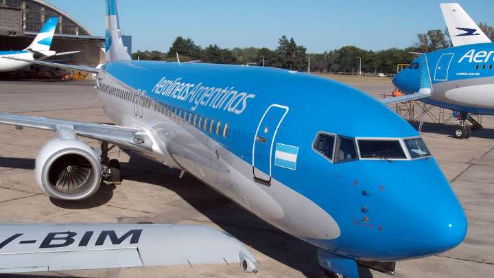 Empezó el paro de controladores aéreos: el cronograma de la medida día por día