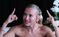 La artista colombiana Fanny Lu lanza el videoclip de 'Otra partida' con la mexicana Yuri