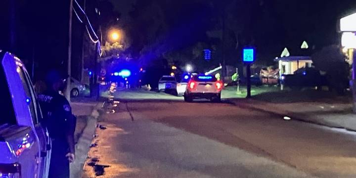 Police presence, SWAT team spotted at North 44th Street