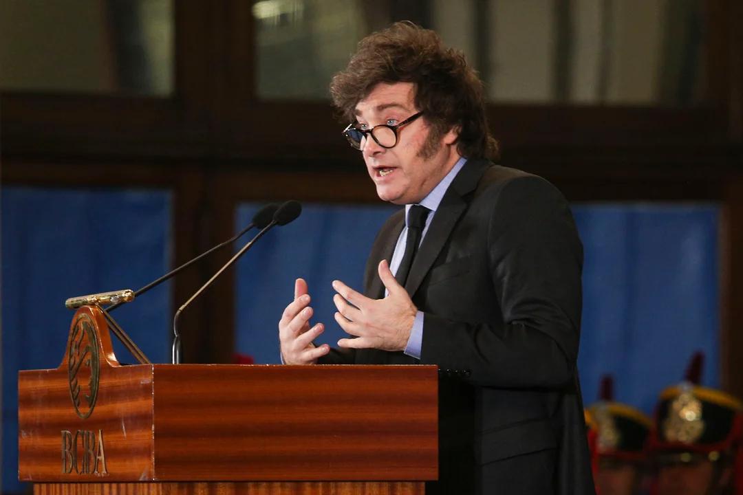 «Les resulta divertido votar cualquier tipo de estupideces», dijo Milei sobre el Congreso