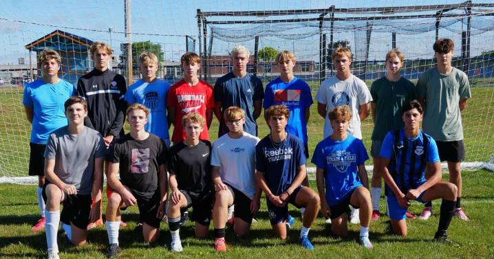 H.S. BOYS SOCCER: Phillips powers Livonia to blowout win