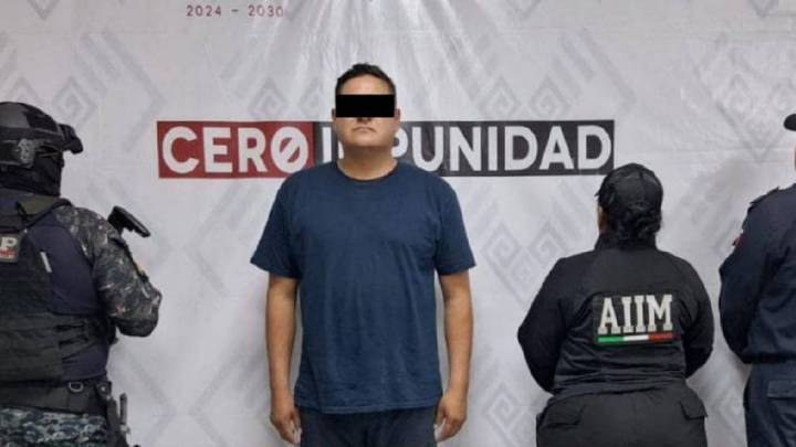 Arrestan en flagrancia a un elemento de seguridad estatal que intentaba extorsionar a mujer en Chiapas