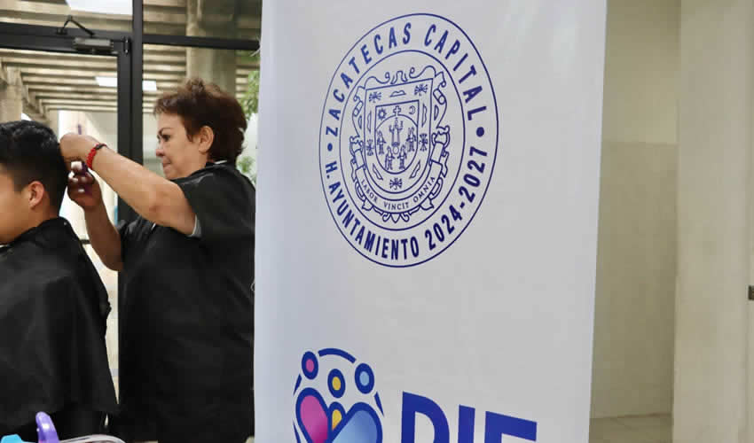 Inicia Jornada de Cortes de Cabello Gratuitos Para el Regreso a Clases en la Capital