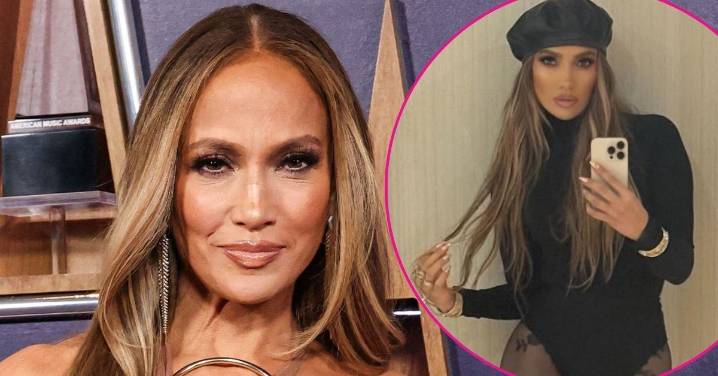 Jennifer Lopez Stuns in Sultry Selfies Ahead of 1-Year Anniversary of Ben Affleck Divorce Filing