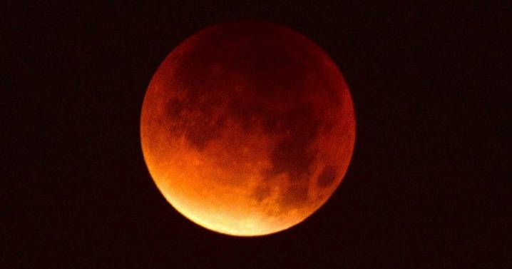 Blood moon over UK next month set to be longest total eclipse in three years