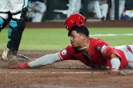 Steer batea un jonrón de tres carreras y los Rojos vencen 6-1 a los Diamondbacks – Chicago Tribune