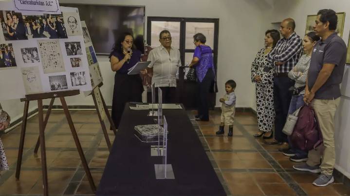 Inauguran la exposición “Historia Gráfica del Profesor Félix de la Portilla Romero”