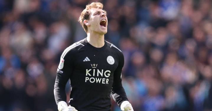 Leicester City transfer stance on Mads Hermansen after West Ham 'formal approach'