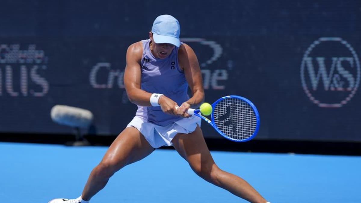 Swiatek downs Rybakina to reach maiden Cincinnati Open final