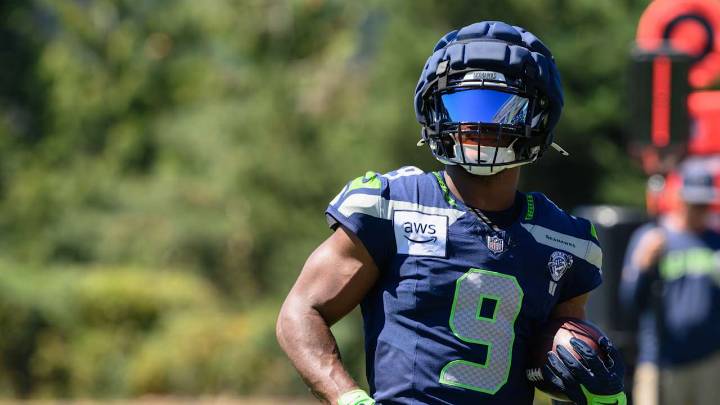 Kenneth Walker III Has Full Practice In Green Bay: 'This Week Has Been Big For Him'