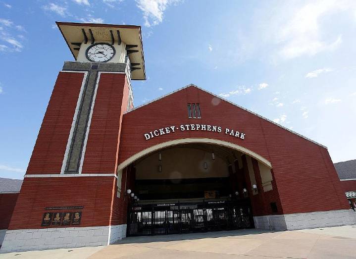 Travs ownership group makes pitch to North Little Rock City Council about goals for a new operating agreement