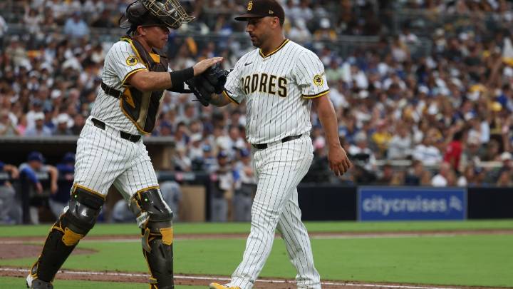 Padres shut down Dodgers, sit alone in 1st place in the N.L. West