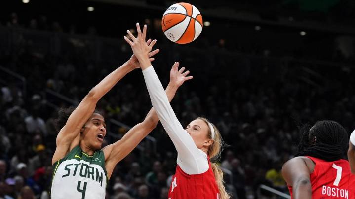 Indiana Fever edge Seattle Storm 78