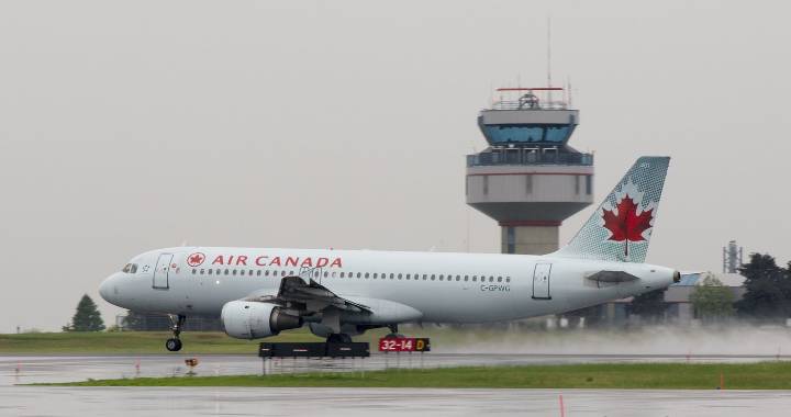 Air Canada hopes to avoid grounding flights after attendants endorse strike mandate