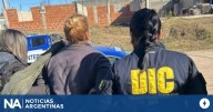 Allanaron cinco domicilios en el marco de una causa por estafas mediante "vishing": dos detenidas