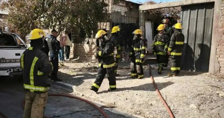 Tragedia en Cipolletti: murió el joven que estaba grave tras el incendio en Ferri