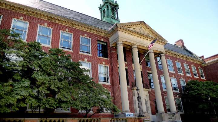 US News & World Report top 100 high schools ranking includes 2 from Mass.