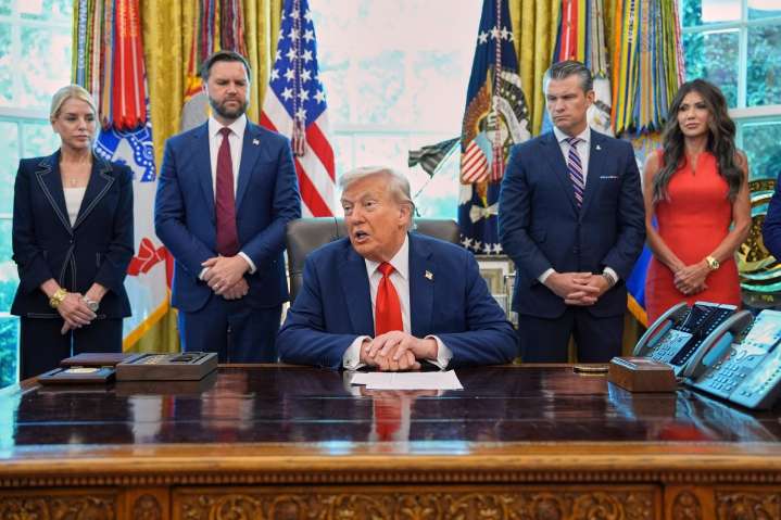 ¿Recibirás un nuevo cheque de Trump? Expertos analizan su intención de entregar reembolsos por aranceles