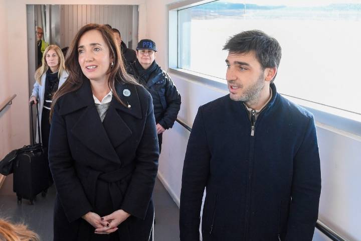 Ignacio Torres se mostró con Villarruel y cruzó al intendente de Comodoro Rivadavia: “Devuelvan lo que robaron»